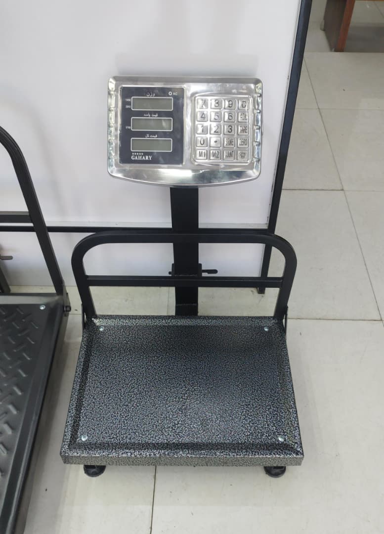 باسکول ۱۵۰ کیلو گرم علمک کوتاه تاشو